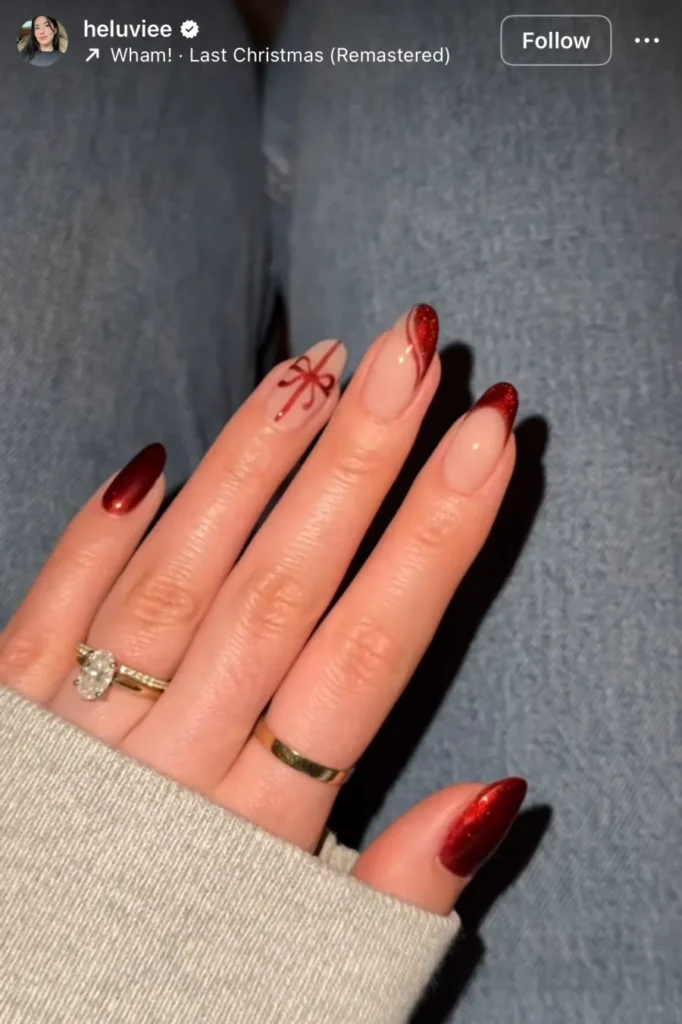 simple Christmas nails