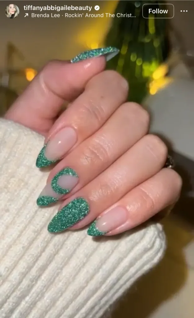 winter glitter nails