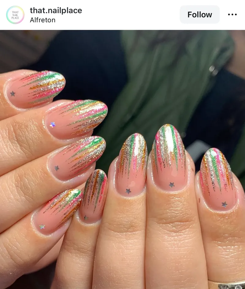winter glitter nails