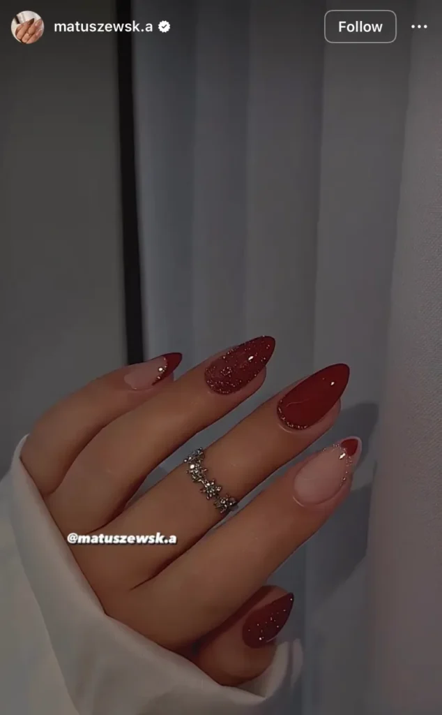 winter glitter nails
