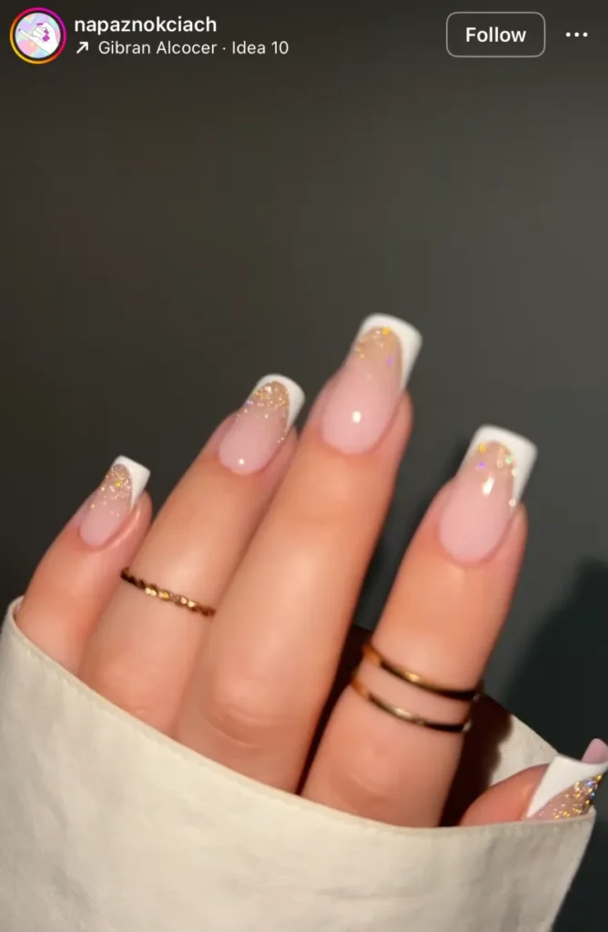 winter glitter nails
