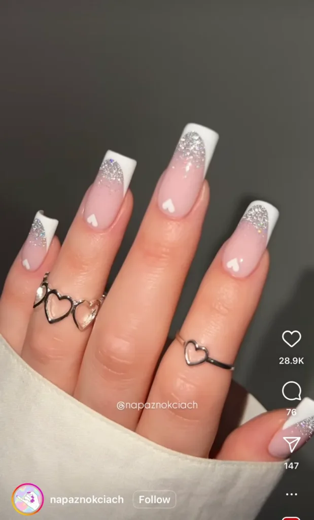winter glitter nails