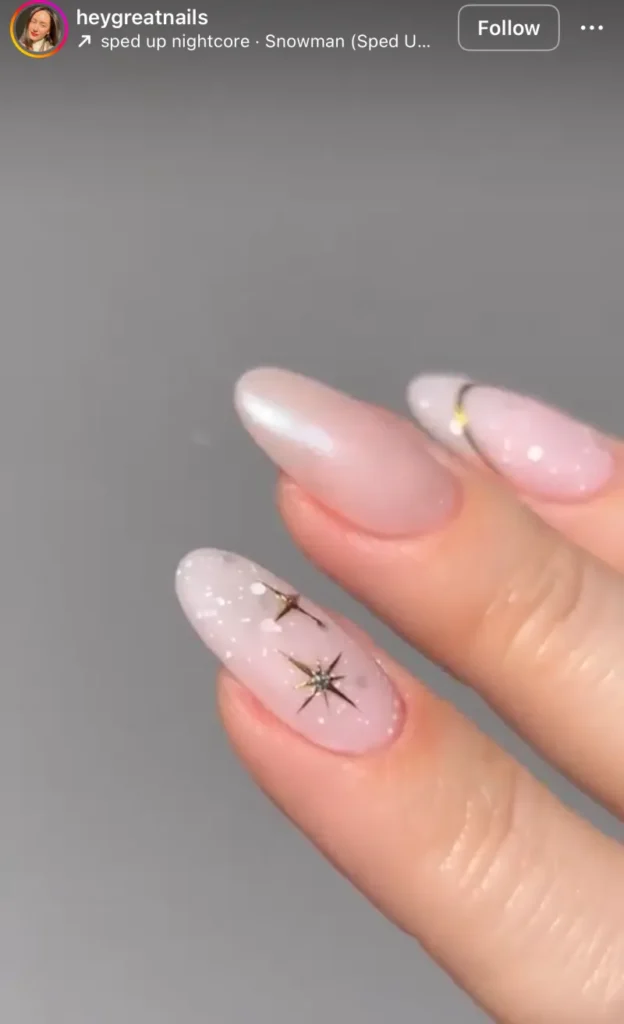 winter glitter nails