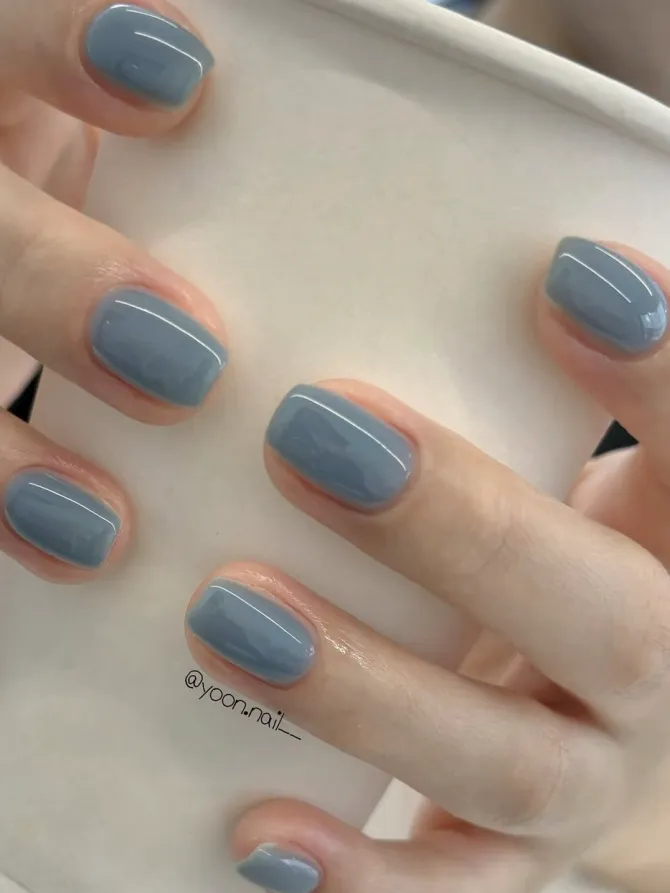 winter nail color