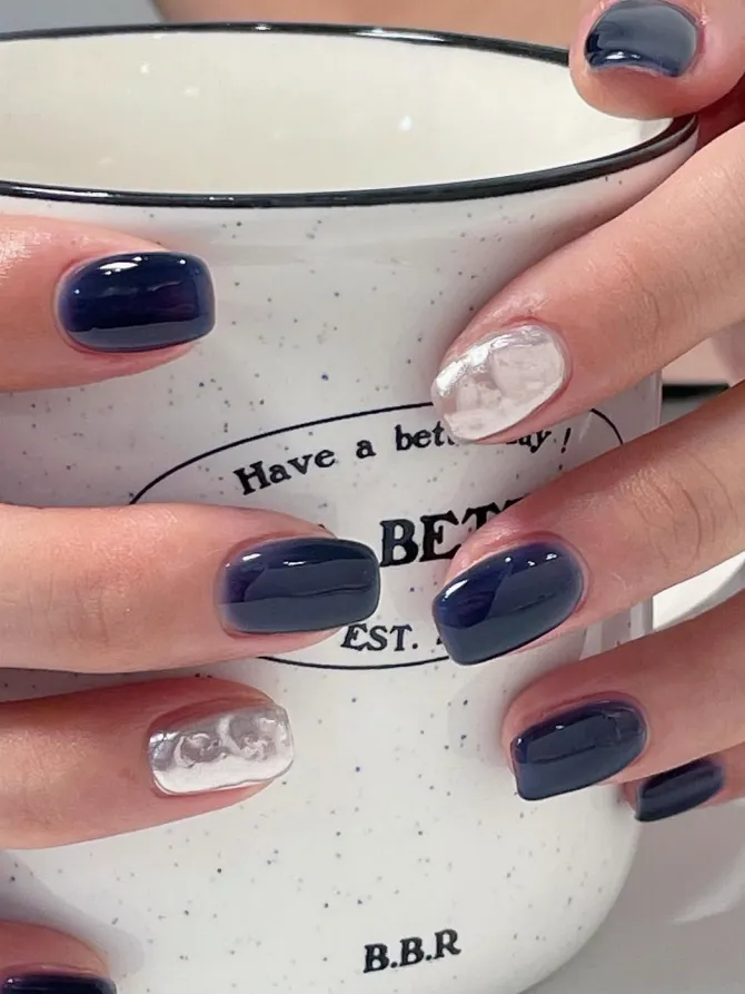 winter nail color