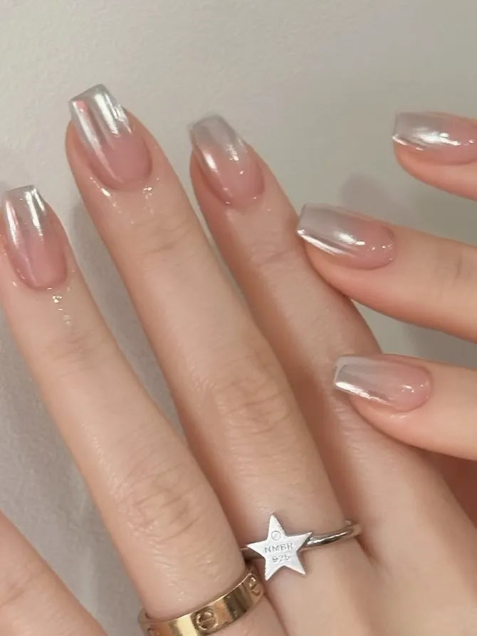 winter nail color